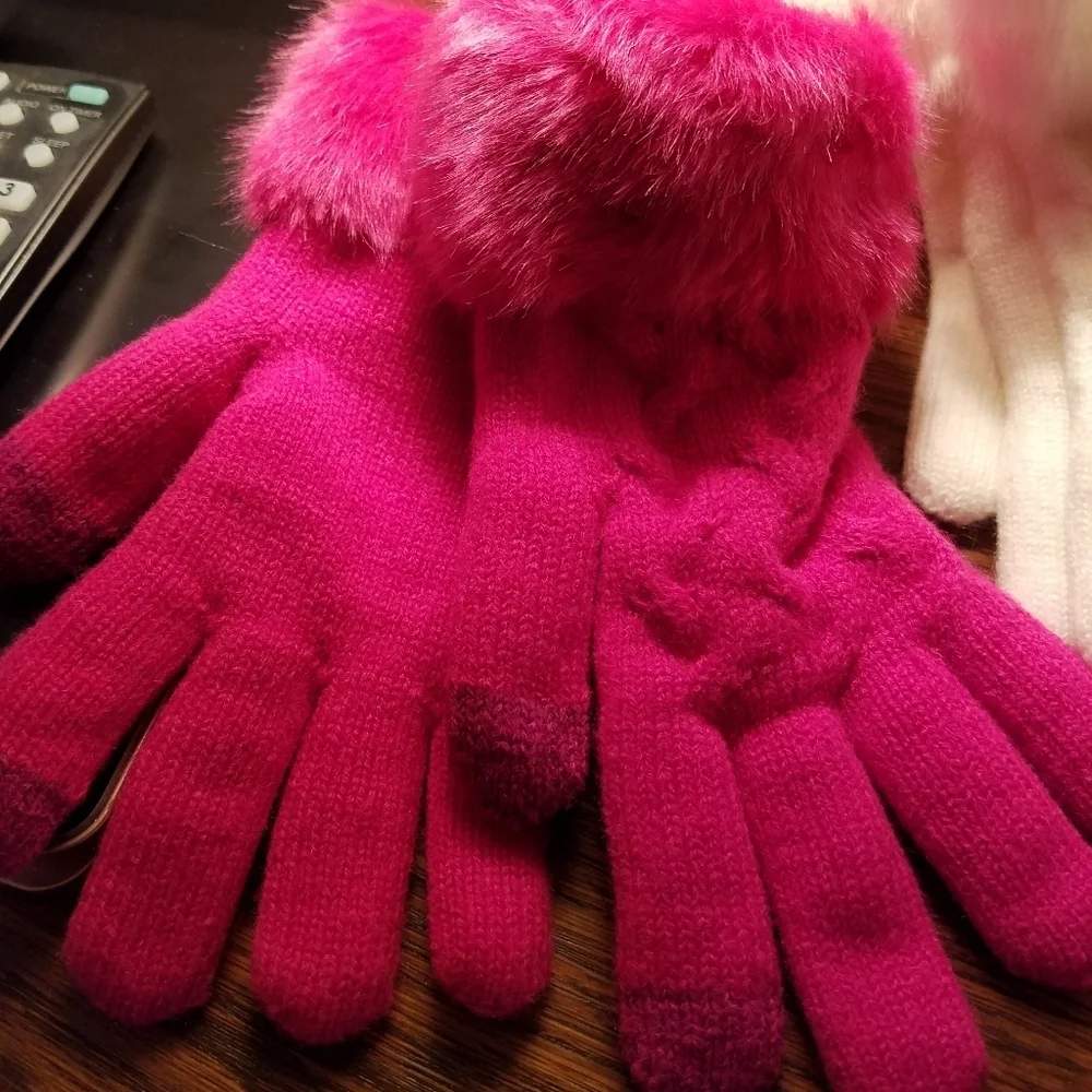 Tropical Blossom Fur Accent Gloves Small